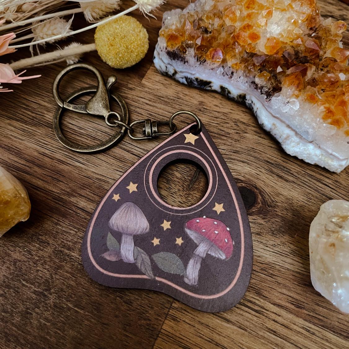 Planchette Mushroom keyring