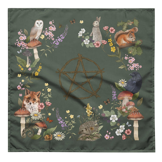 Woodland reading cloth altar cloth / for the green witch