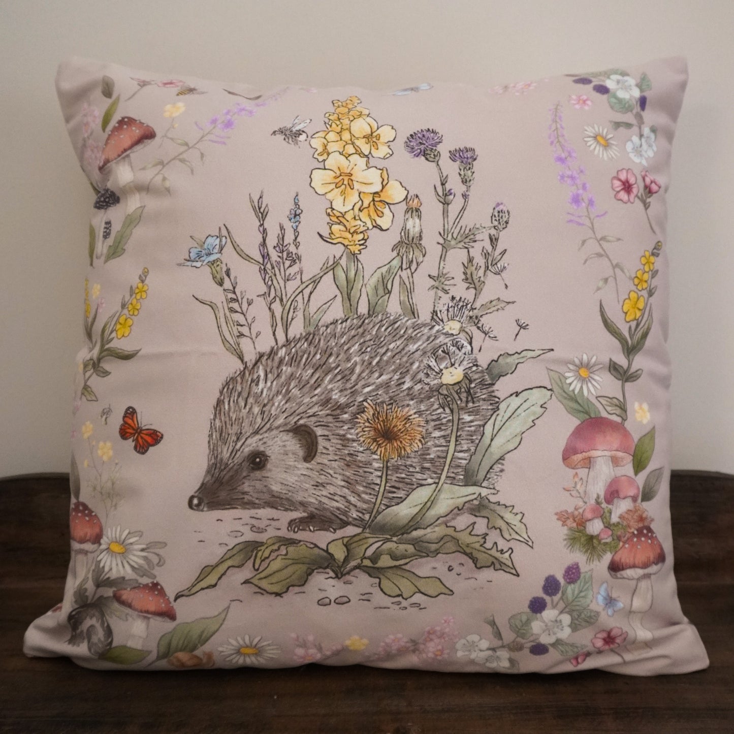 Woodland Hedgehog - Wheat Background Pillow Case